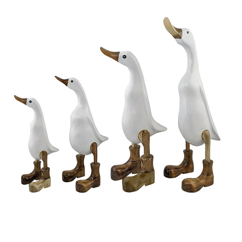 set of 4 bamboo ducks with white lacquer and natural boots
